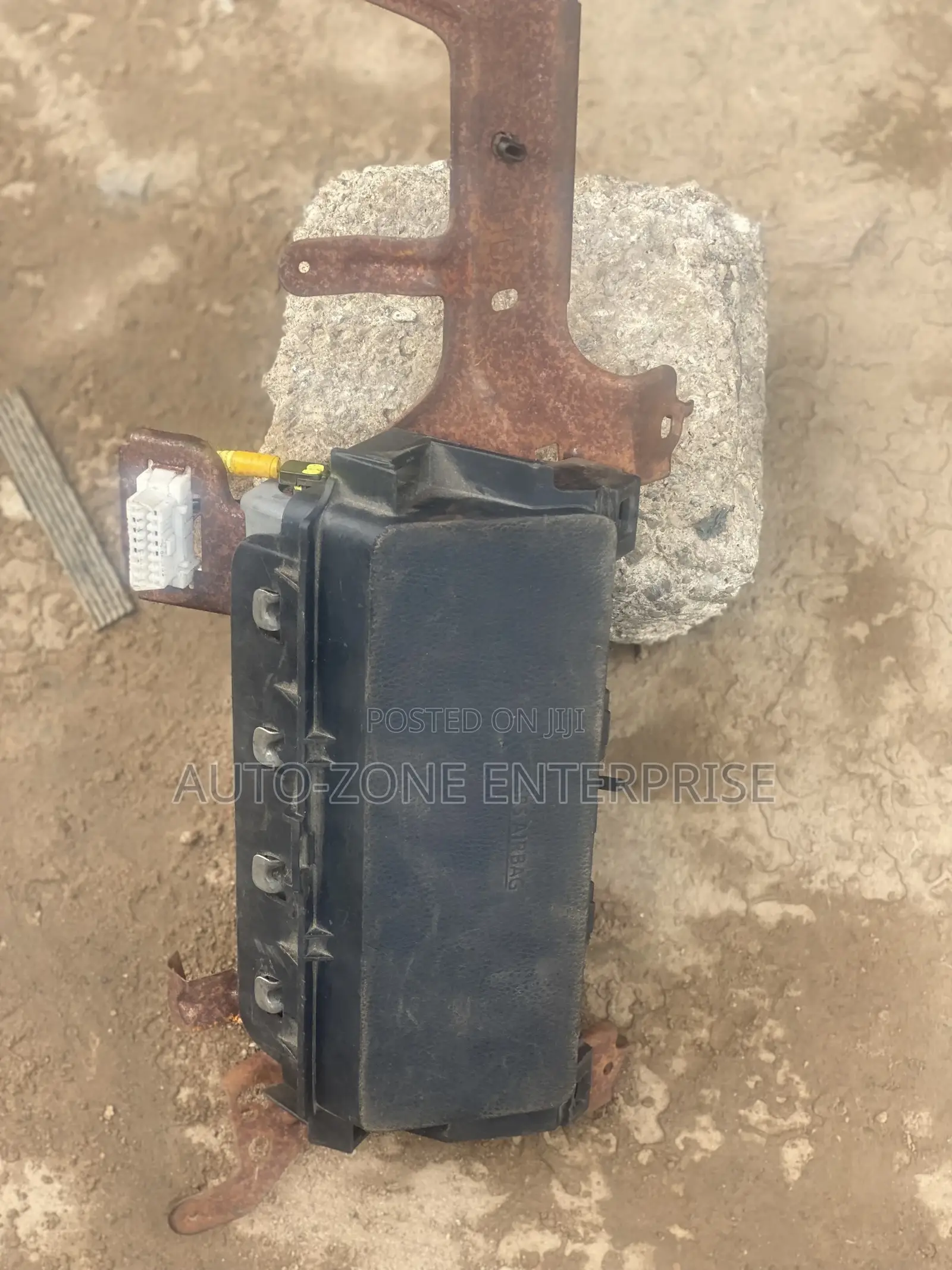 Toyota Highlander 2018 2019 Knee Airbag