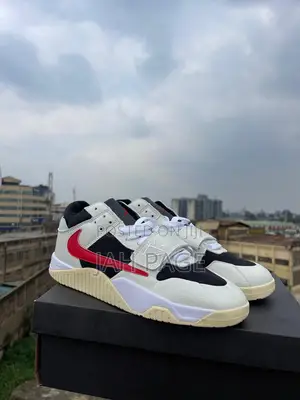 Nike X Travis Scott Jordan