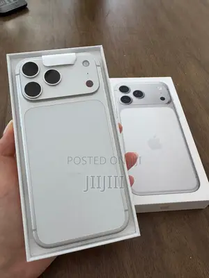 Apple iPhone 17 Pro Max 256 GB Silver