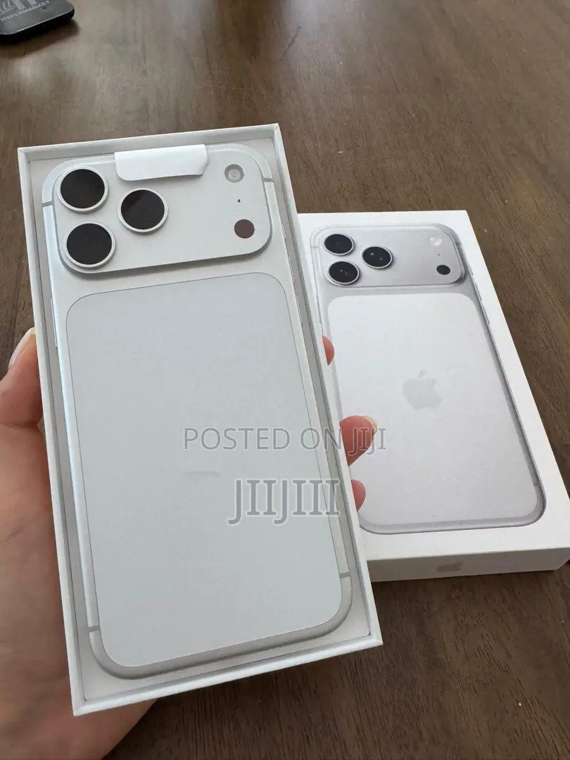 Apple iPhone 17 Pro Max 256 GB Silver