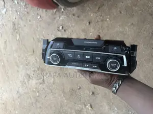 Honda Civic 2017 Ac Switch /Parking Available