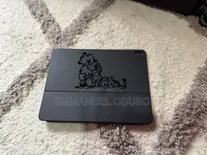 Apple iPad Pro Gen 3 Smart Keyboard Folio 12.9”