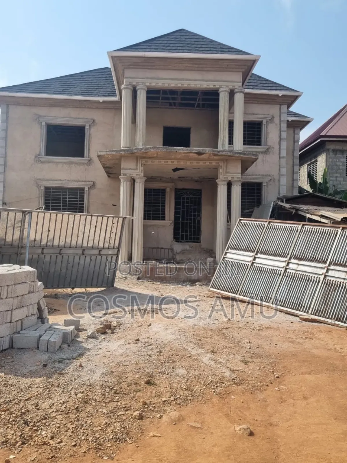5bdrm House in Cosmos Planet, Weija for sale