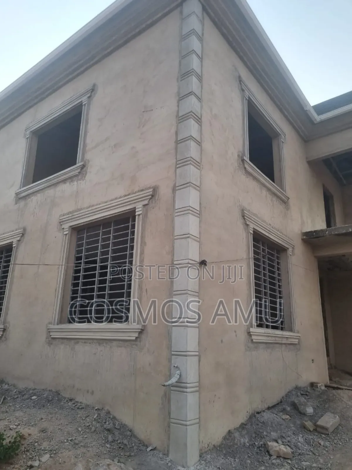 5bdrm House in Cosmos Planet, Weija for sale
