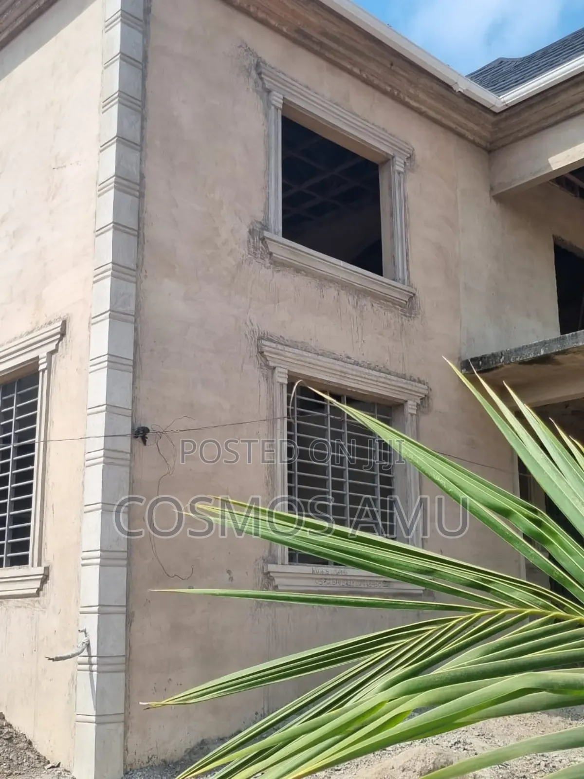 5bdrm House in Cosmos Planet, Weija for sale