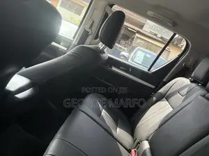 Toyota Hilux 2021 Black