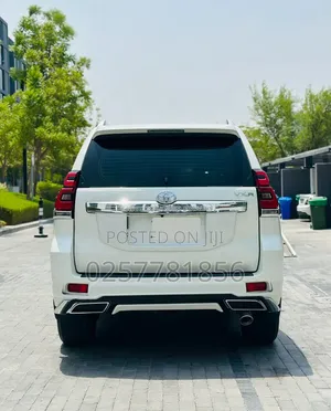 Toyota Land Cruiser Prado 2.7 2019 White