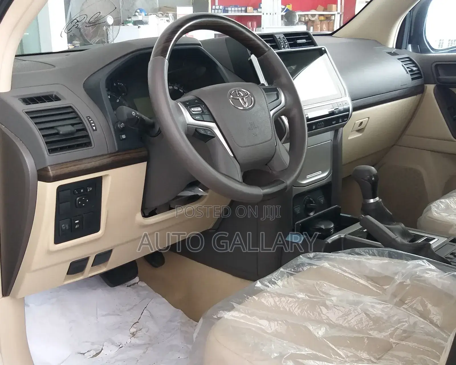 Toyota Land Cruiser Prado 2.7 2019 White