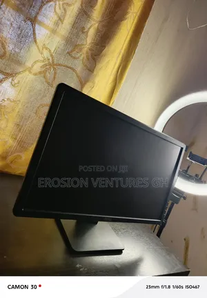 Dell Monitor 22 Inches