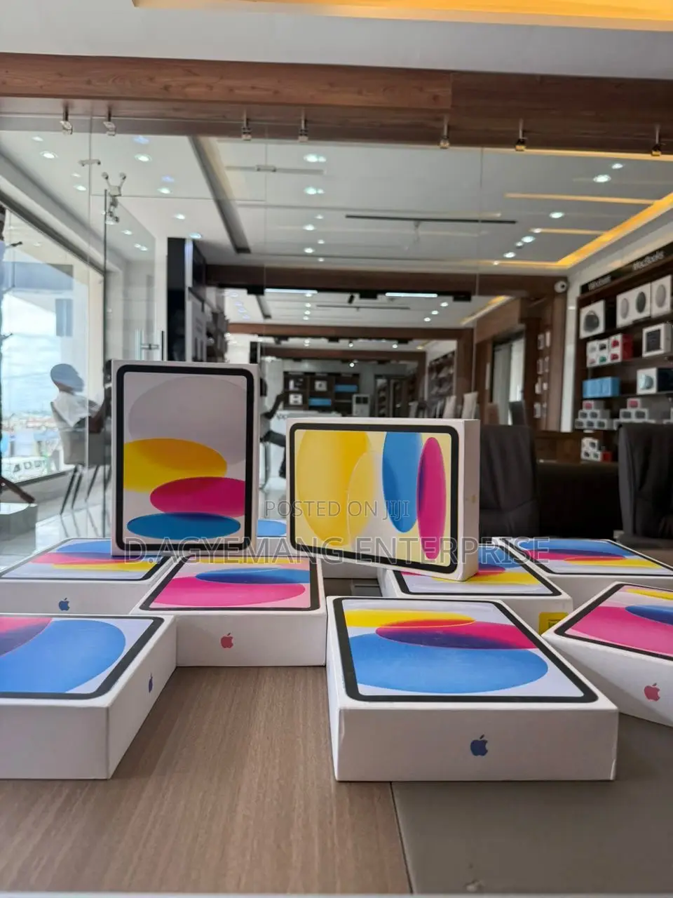 New Apple iPad (2025) 256 GB