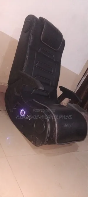 Gaming Chair With Speakers