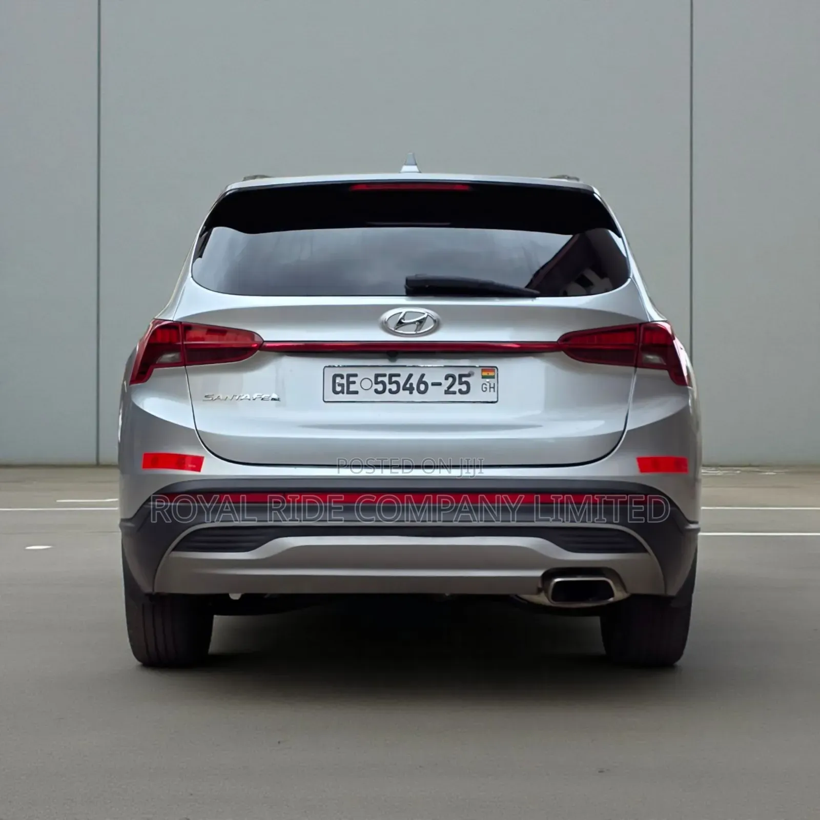 Car Rental- Hyundai Santa Fe