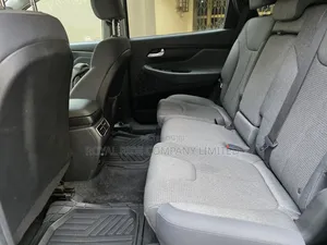 Car Rental- Hyundai Santa Fe