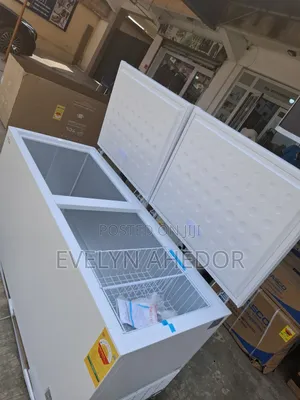 Very Specious TCL Chest Freezer 708litred Brand Available for Sale