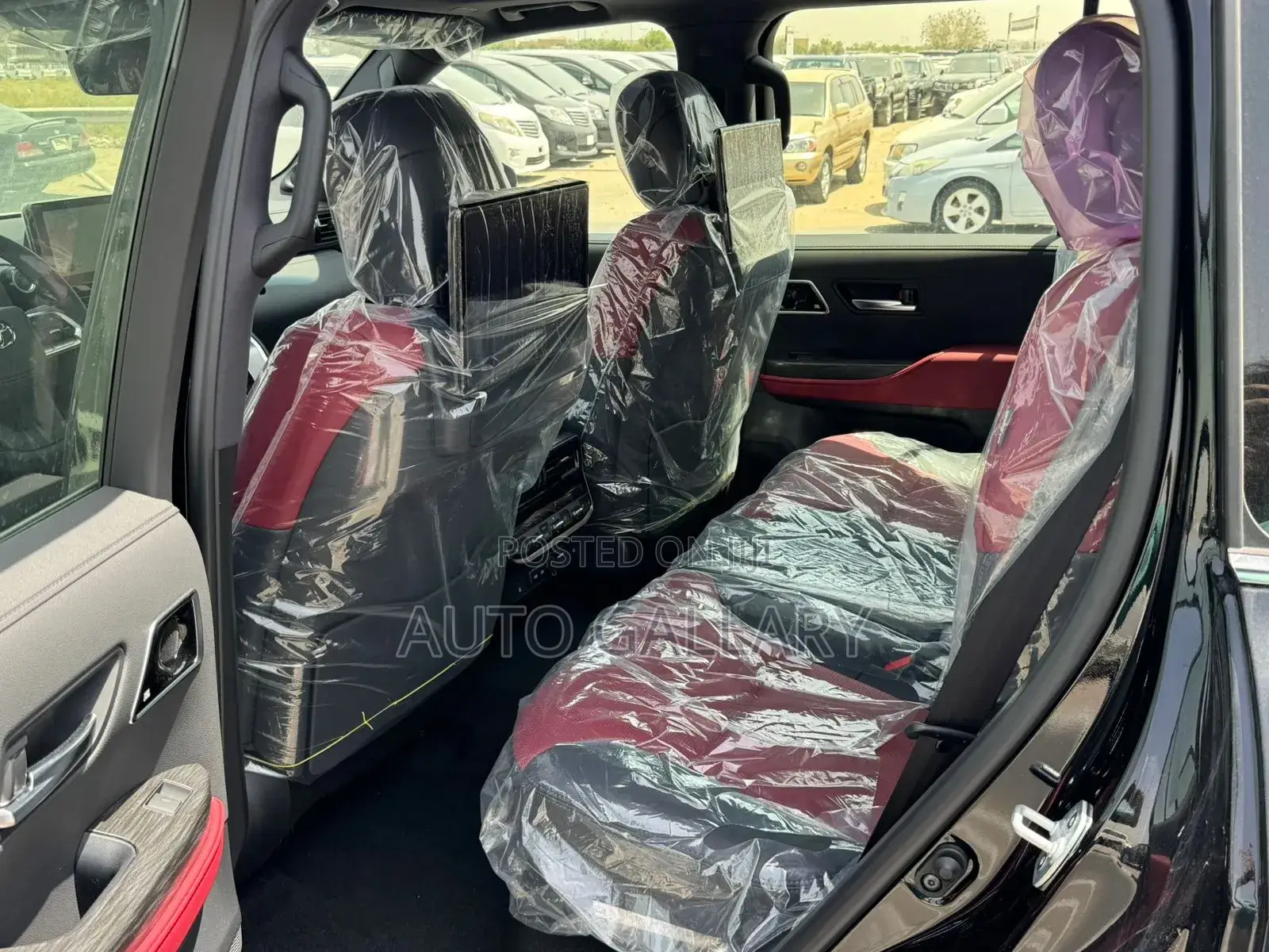 New Toyota Land Cruiser LC300 2025 Black