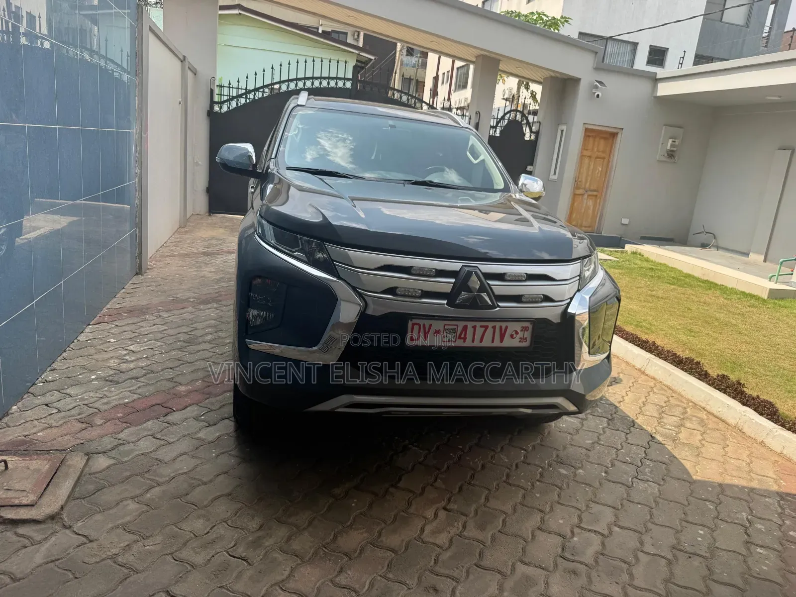 Mitsubishi Pajero 2025 Black