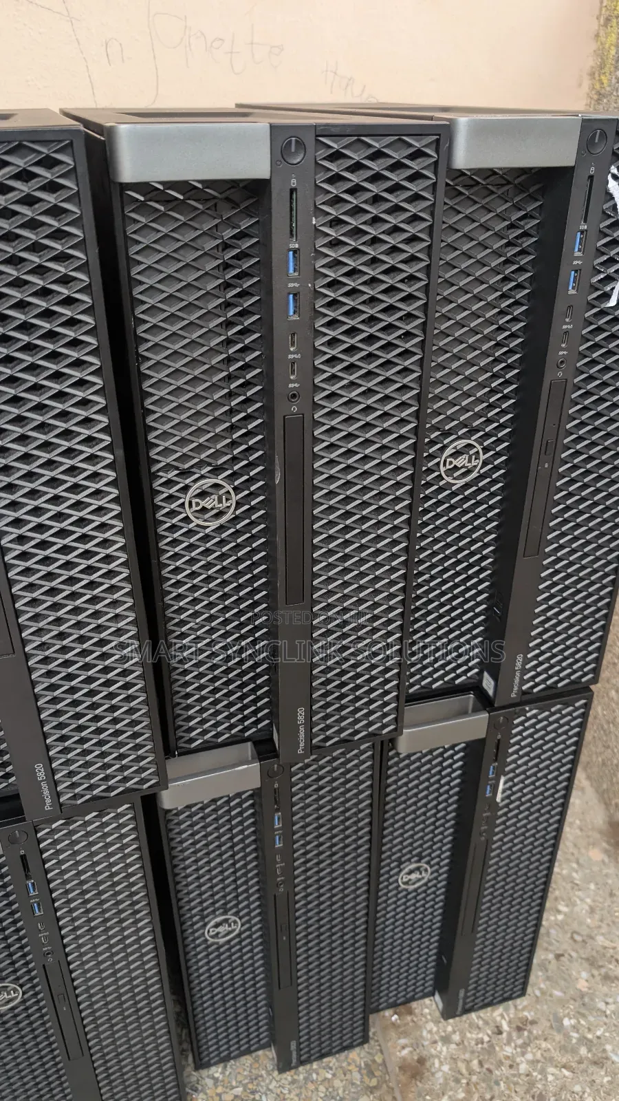 New Desktop Computer Dell Precision 5820 16GB Intel Xeon SSD 256GB
