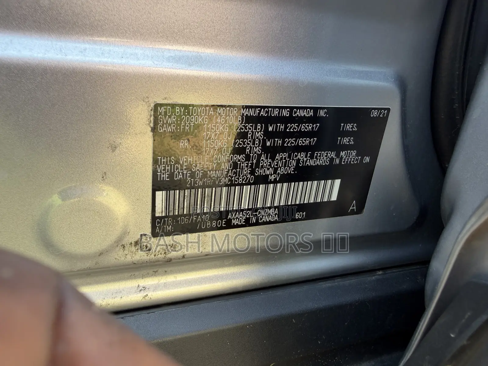 Toyota RAV4 XLE 2021 Silver