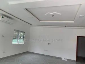 3bdrm House in Kingkattah Estate, Pokuase for sale