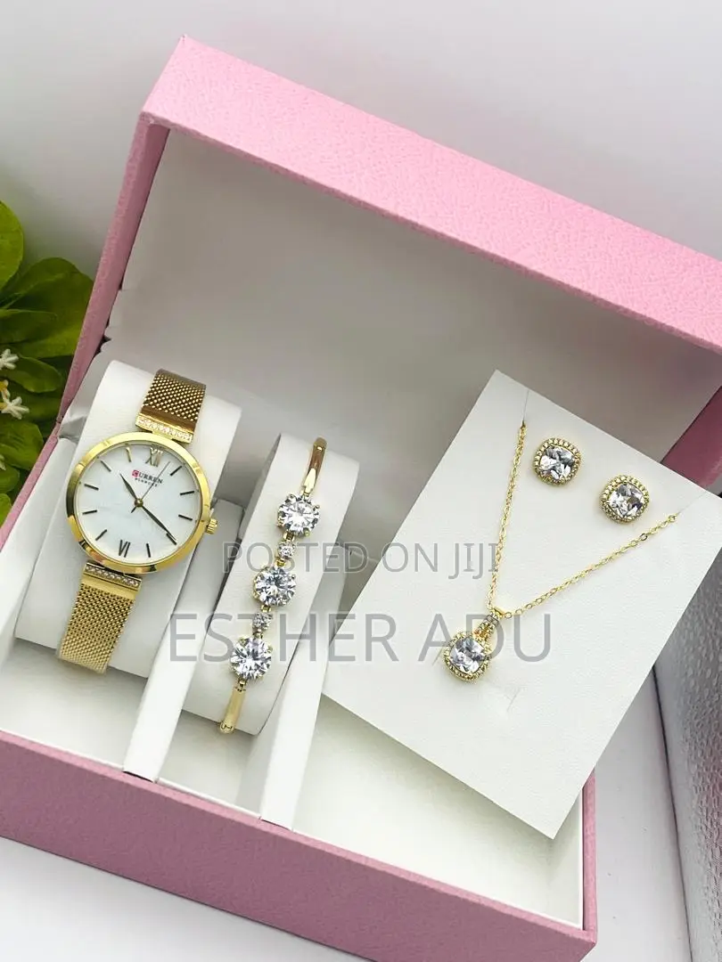 Gold Jewelry Set