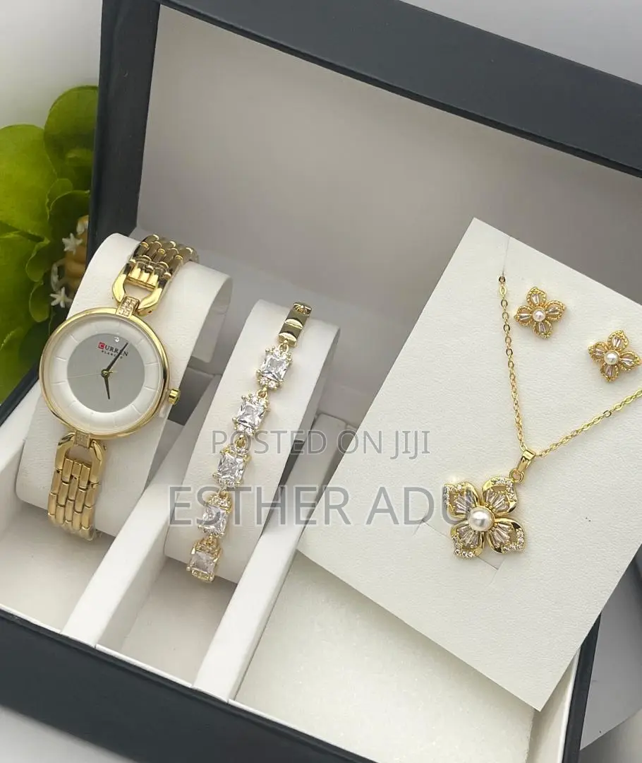 Gold Jewelry Set