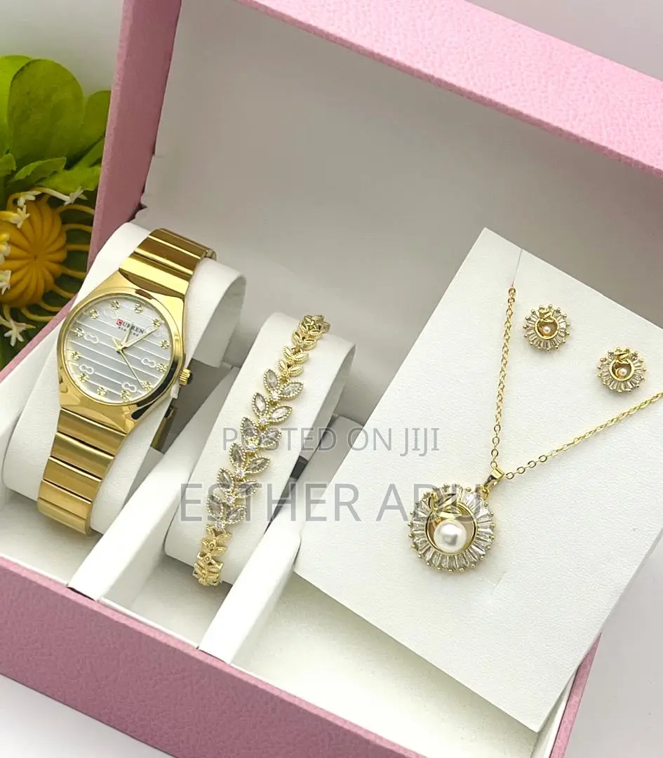 Gold Jewelry Set