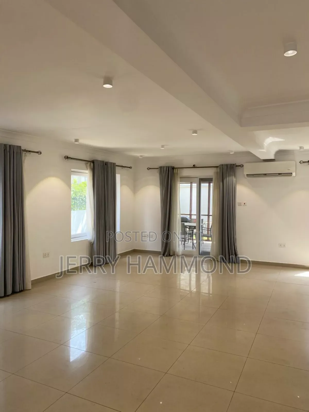 4bdrm Apartment in Cantoment, Cantonments for rent