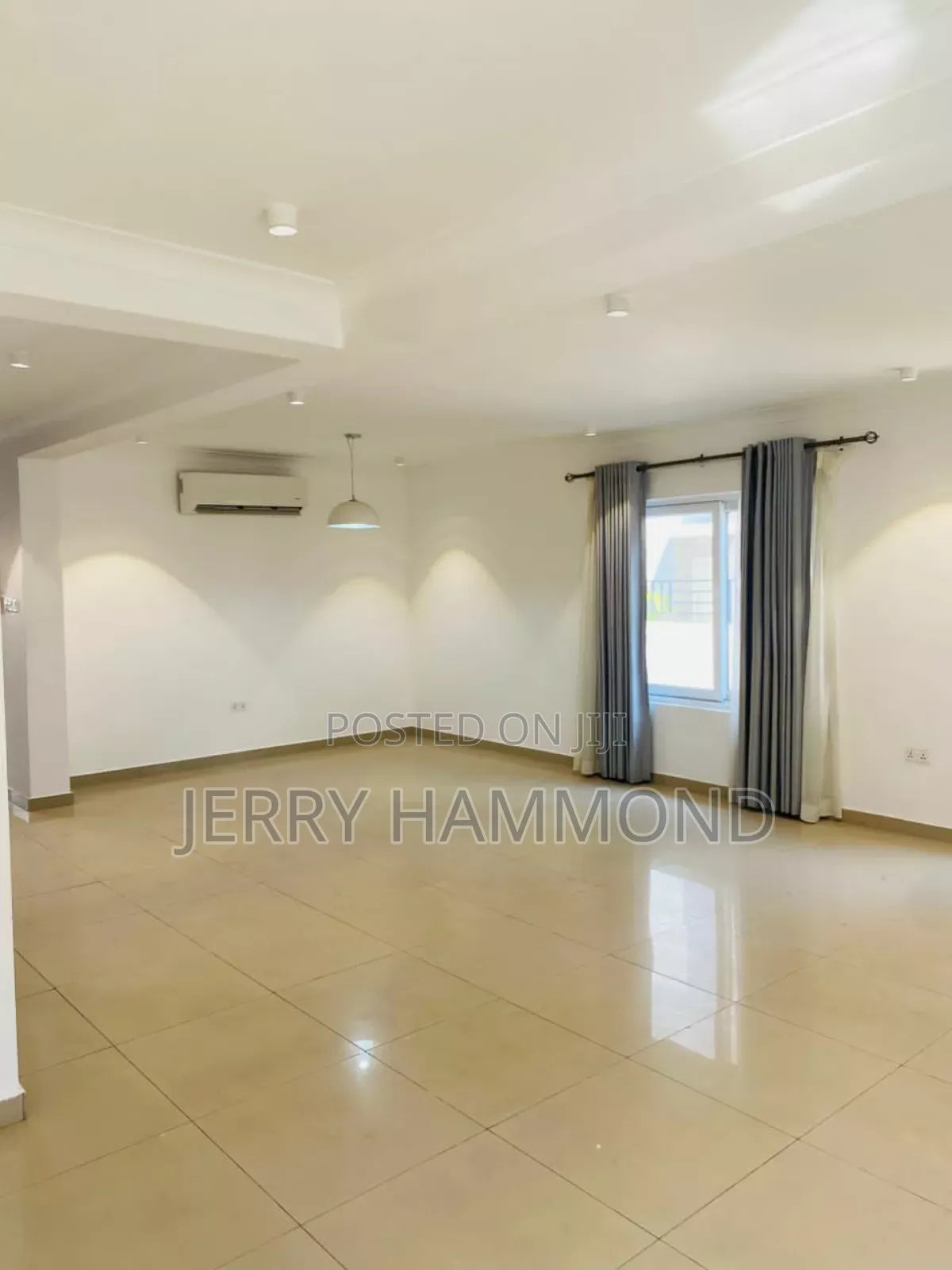 4bdrm Apartment in Cantoment, Cantonments for rent