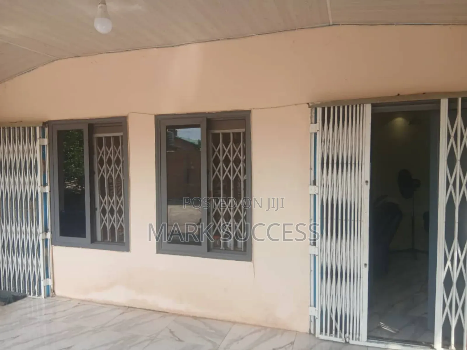 5bdrm House in Bortiano for sale