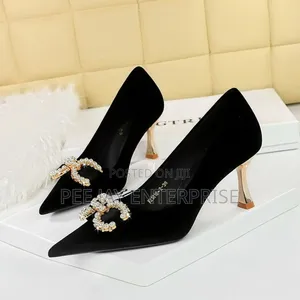 Black Velvet High-Heeled Pumps F