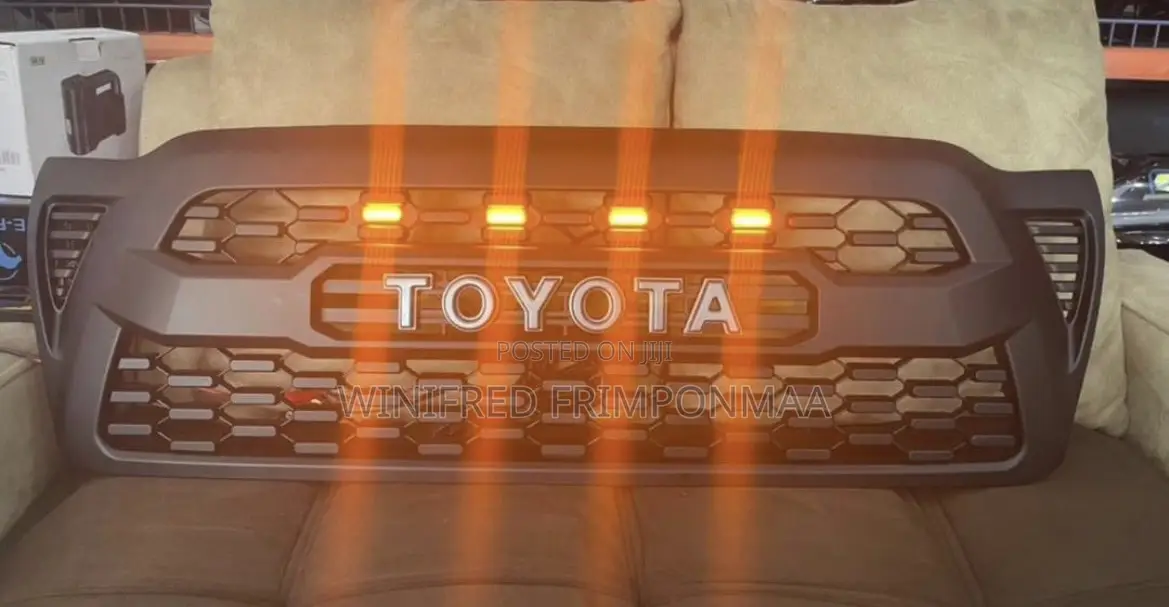 Tundra 2022 Front Shells With Light
