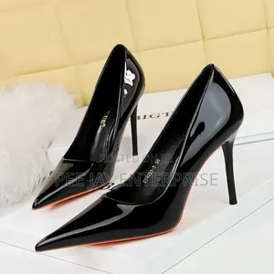 Women Patent Leather Pumps Sexy High Heels