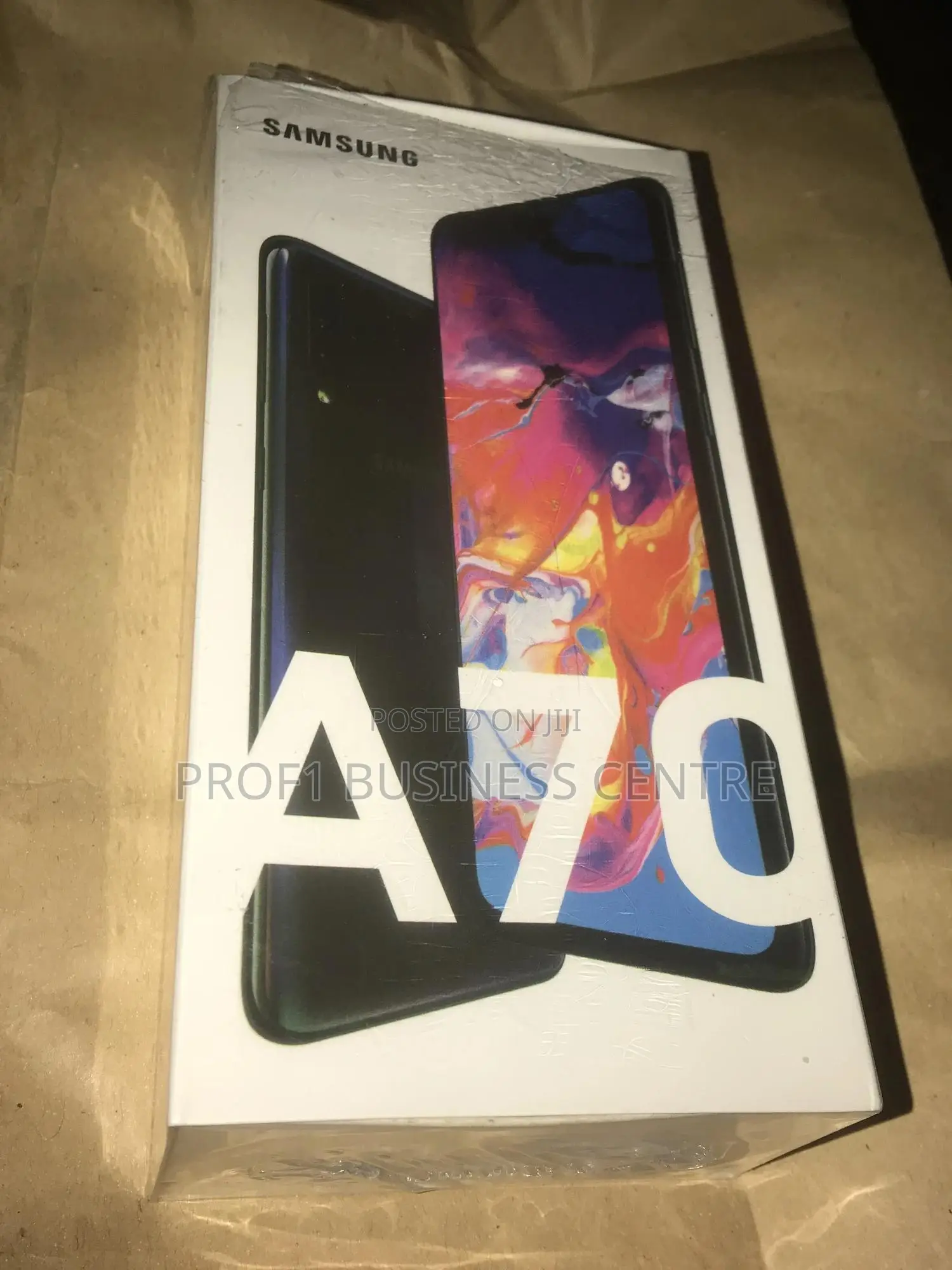 New Samsung Galaxy A70 128 GB Black
