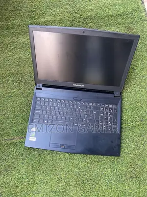 Laptop Novatech Elite N1770 16GB Intel Core I5 SSD 512GB