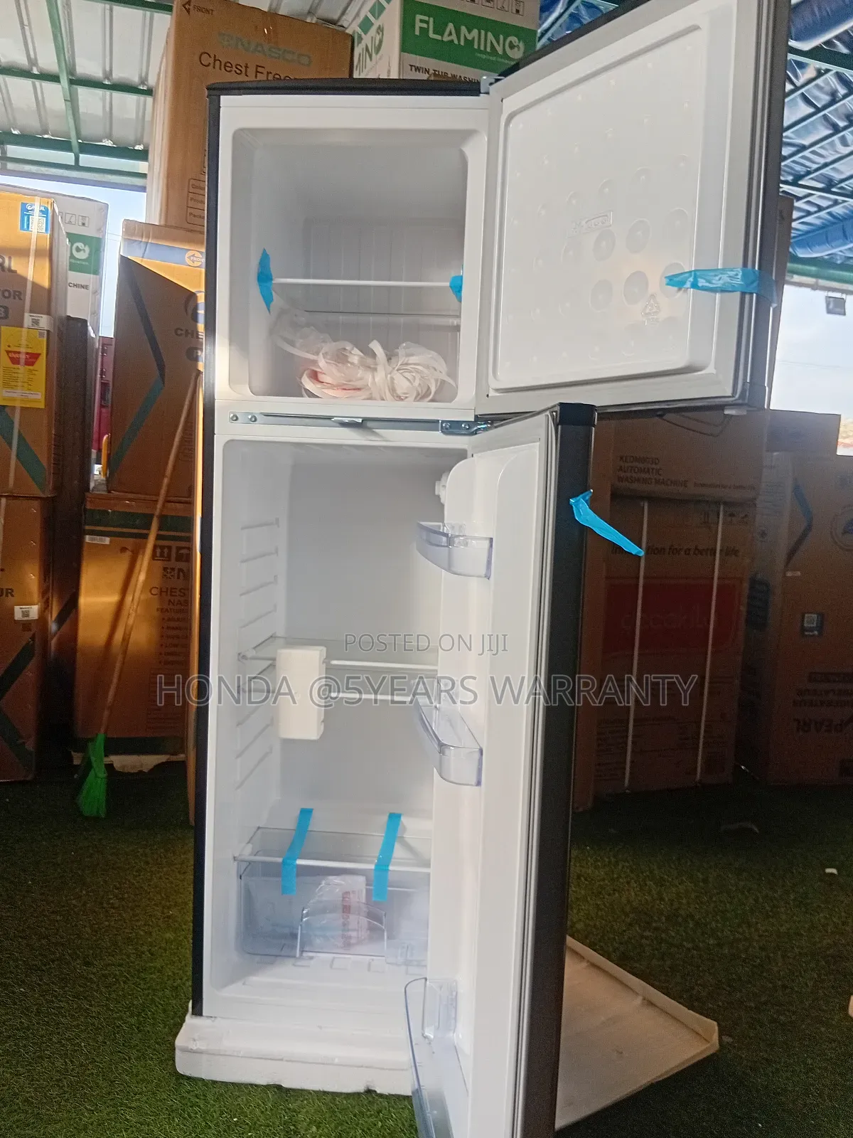 Pearl Double Section Fridge 165l Top Freezer