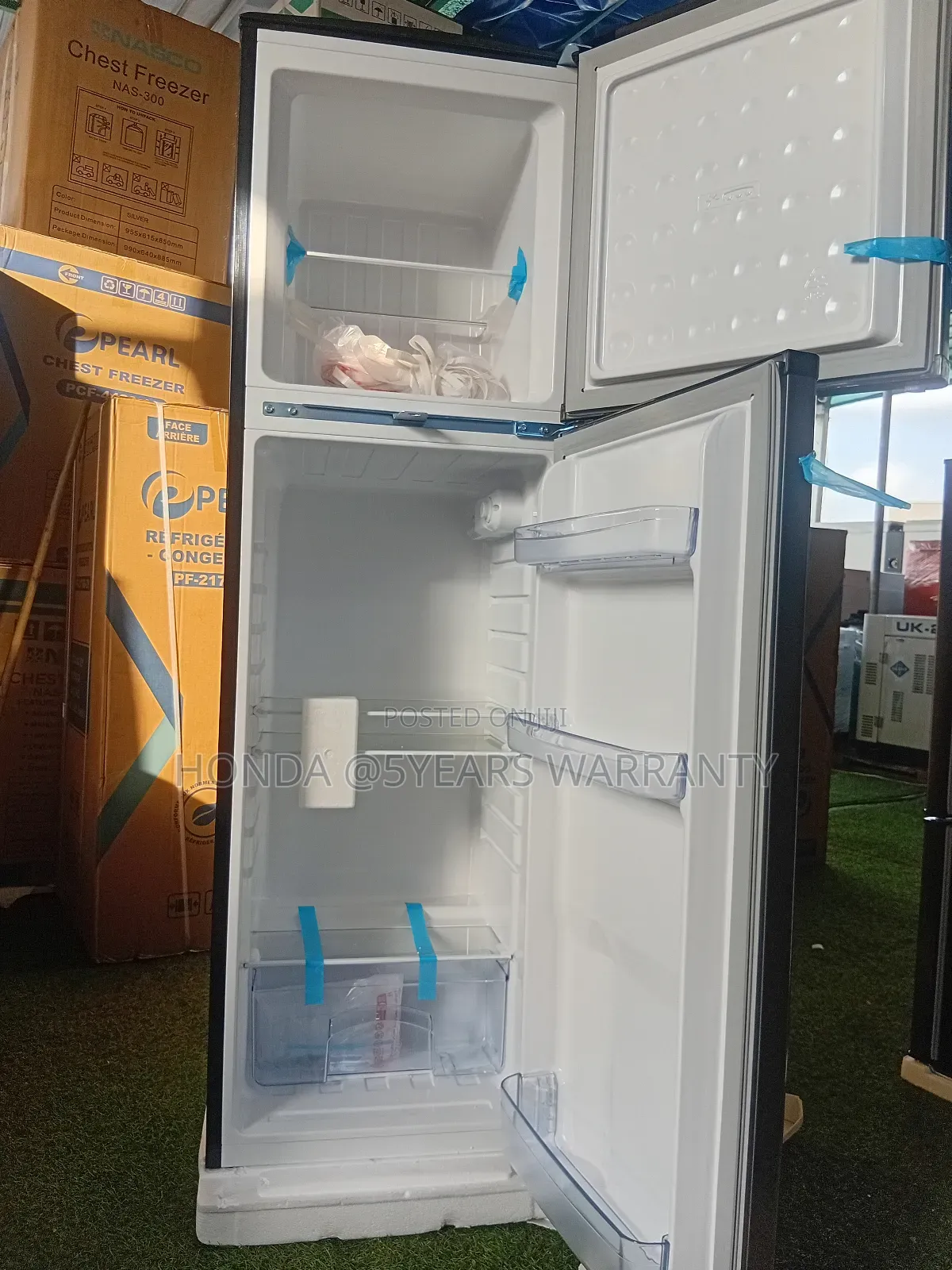 **Space-Saving Pearl 165l- Refrigerator With Freezer