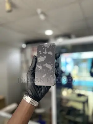 Apple iPhone 13 128 GB Green