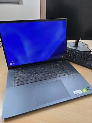 Laptop Dell Inspiron 16 7630 16GB Intel Core i7 SSD 1T