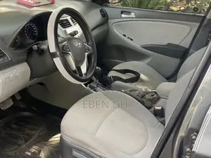 Hyundai Accent SE 2012 Gray