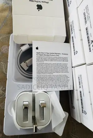 Original iPhone Charger - 3pins