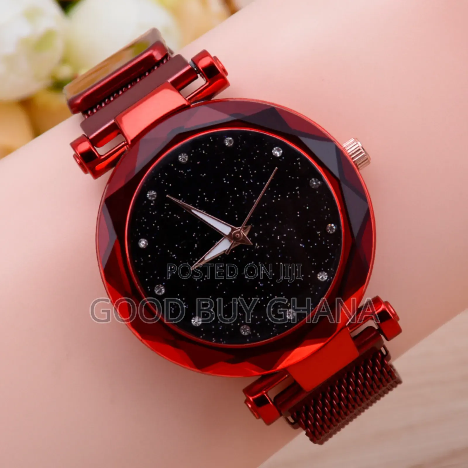 Sparkles Ladies Wrist Watch in a Box