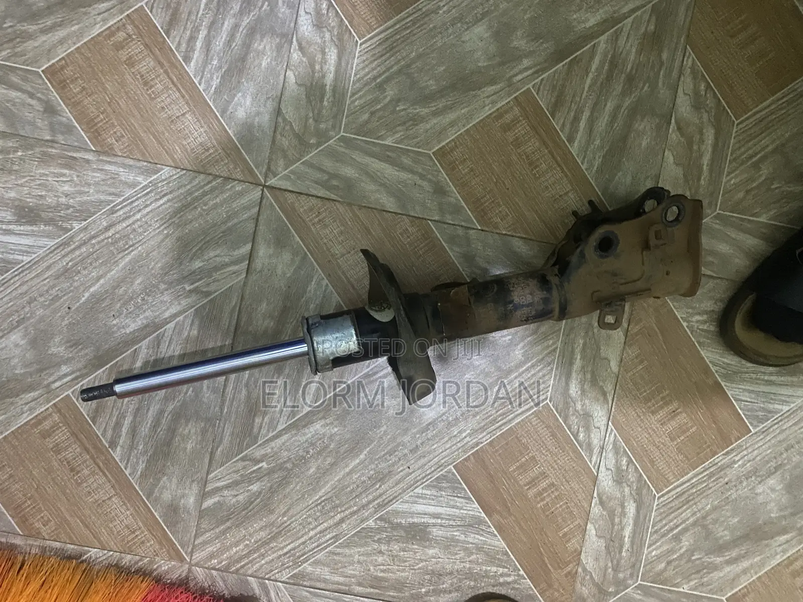 Honda Civic 13 Model , Front Left Shocks