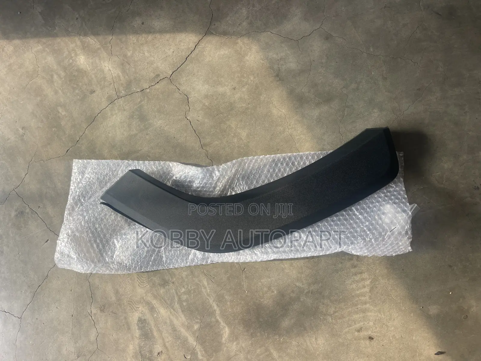 Rav4 Back Door Apron Moulding 2019 2020 2021 2022 2023 2024