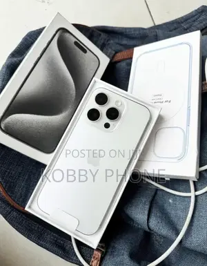 Apple iPhone 15 Pro Max 256 GB White