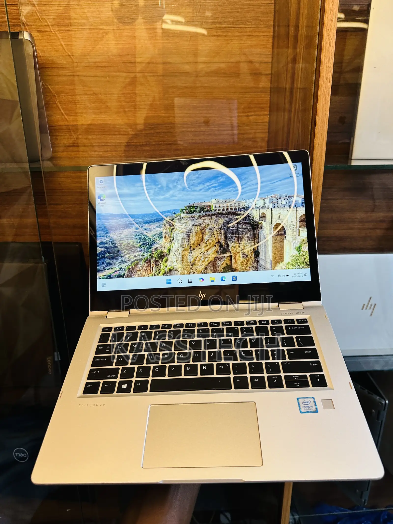 Laptop HP EliteBook x360 1030 G2 8GB Intel Core i5 SSD 256GB