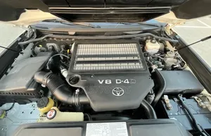 Toyota Land Cruiser 4.5 V8 TD 2019 White