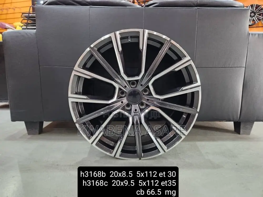 Bmw Alloyed Wheels