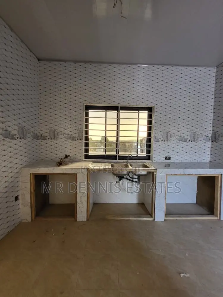 2bdrm House in Mr Dennis Estates, Nyanyano for sale