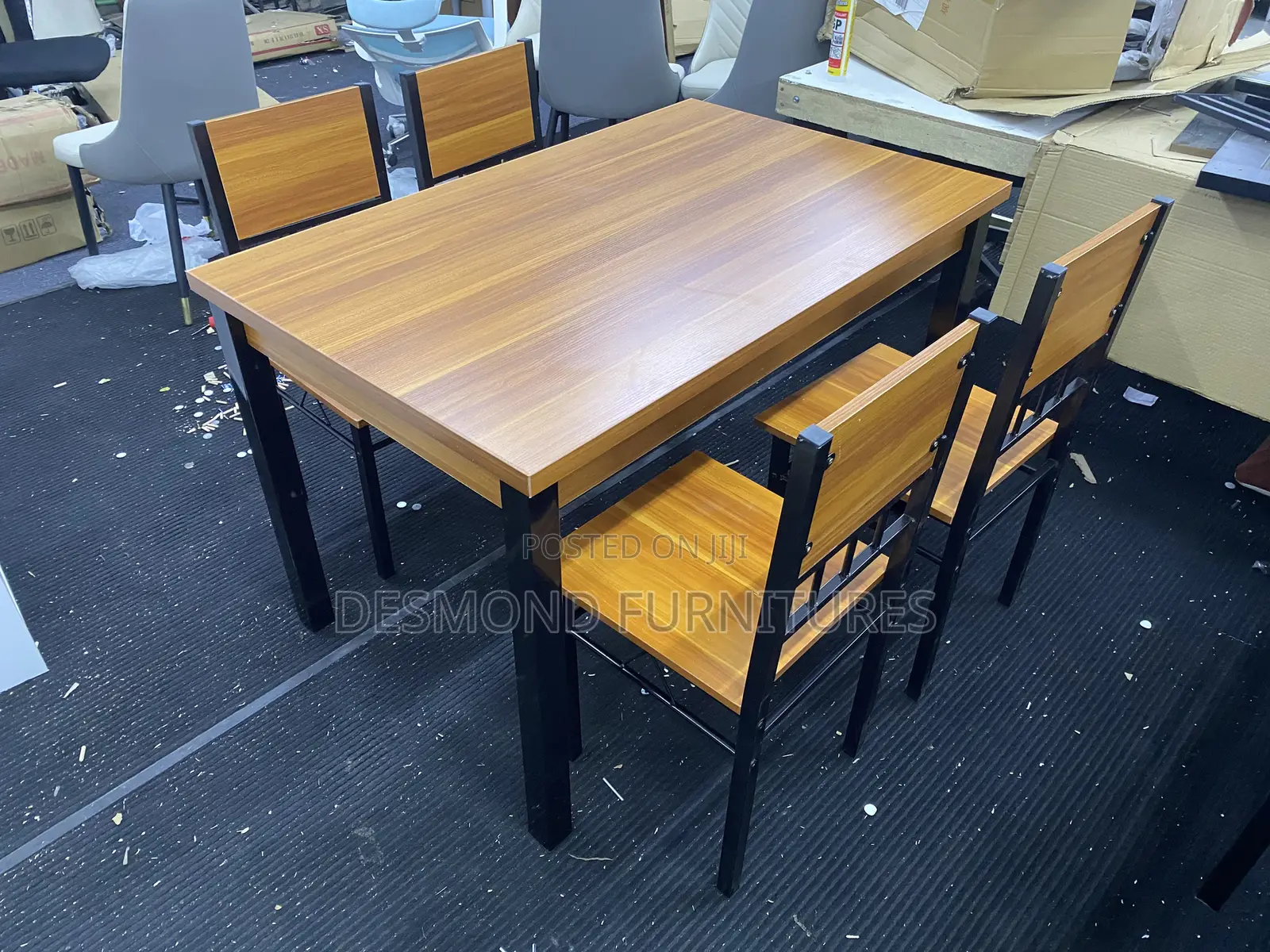 Dining Table With 4 Chairs - Code A26.B26