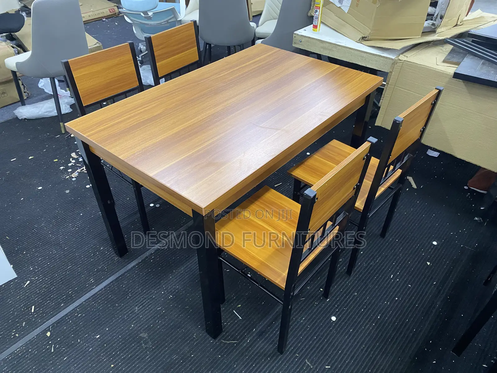 Dining Table With 4 Chairs - Code A26.B26